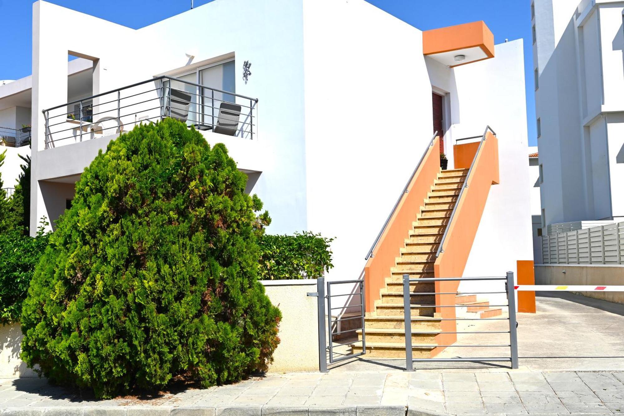 Отдыхайте С Удовольствием Paphos Ngoại thất bức ảnh